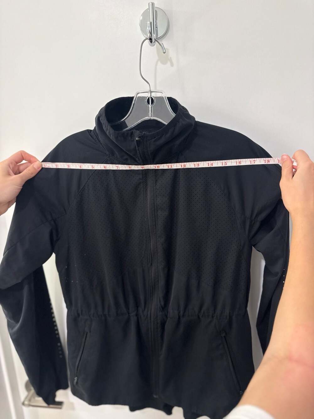 Champion Women's Performance Full-Zip Lightweight Running Windbreaker Jacket - Picture 5 of 8